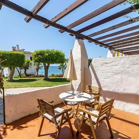 Charming With Sea Views Sitio de Calahonda