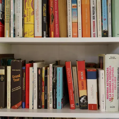 Charming With Sea Views Lägenhet *